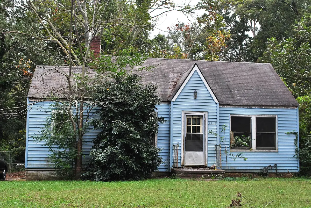 A house in the Oakland City Historic District in southwest Atlanta